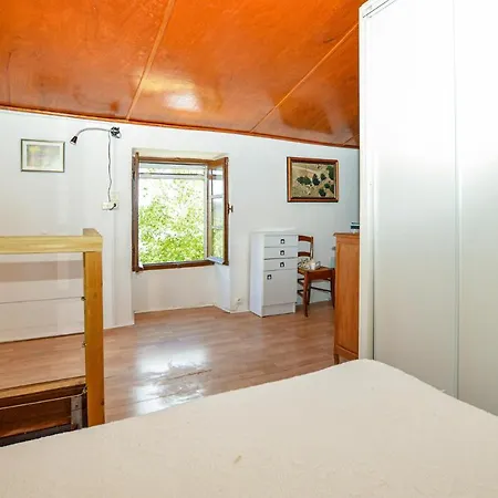 2 Bedroom In Coti-chiavari Holiday home Coti-Chiavari (Corsica)