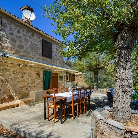 2 Bedroom In Coti-chiavari *